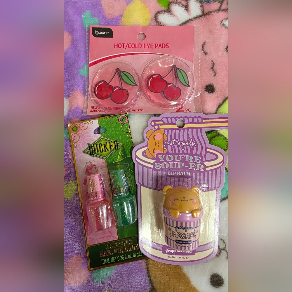 Girls Soup-er Cute Care Bundle